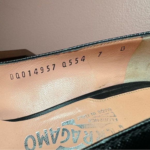 Vintage Salvatore Ferragamo Heels - Picture 11 of 14